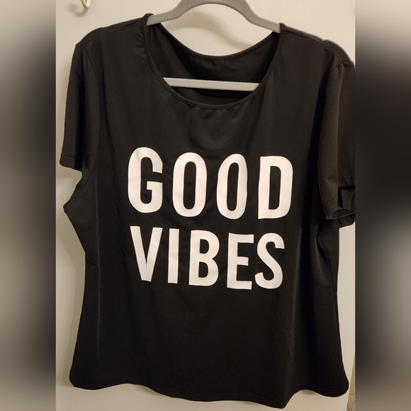 SHEIN Good Vibes Tee - Picture 2 of 5